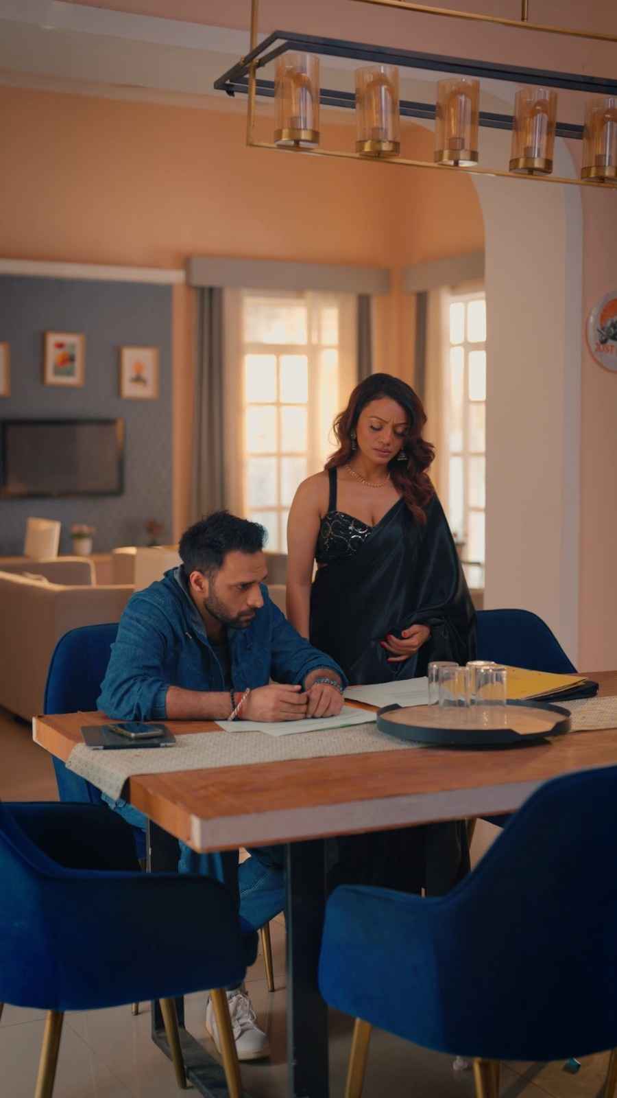 S1 E12