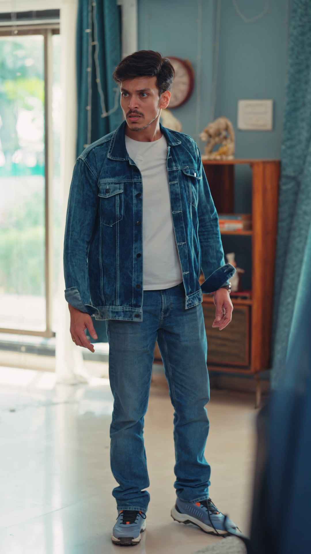 S1 E15